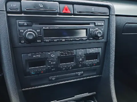 Audi A4 – zdjęcie 7