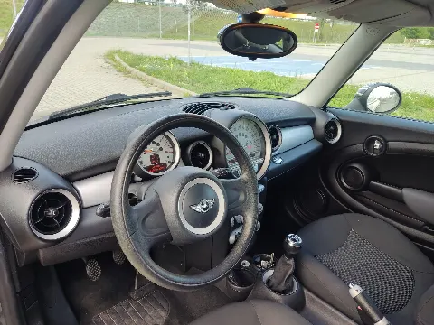 MINI Cooper – zdjęcie 5