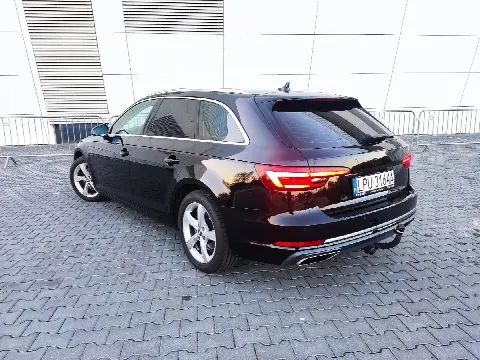Audi A4 – zdjęcie 3