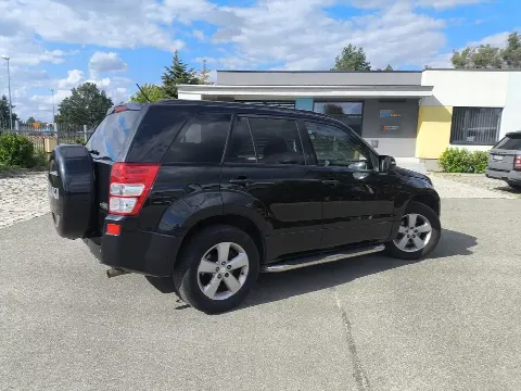 Suzuki Grand Vitara – zdjęcie 3