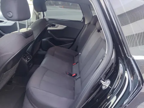 Audi A4 – zdjęcie 7