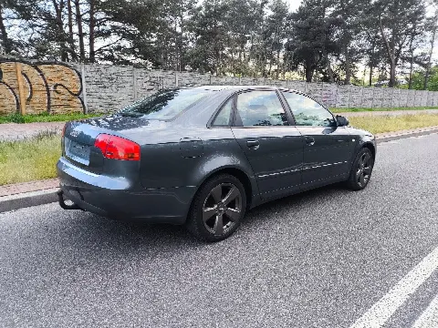 Audi A4 – zdjęcie 4